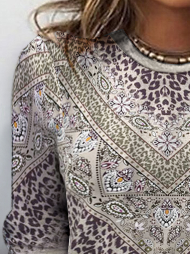 Ethnic Crew Neck Casual Loose Knitted T-Shirt